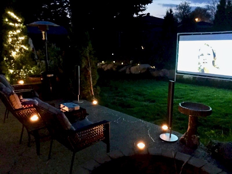 DIY Backyard Movie Screen