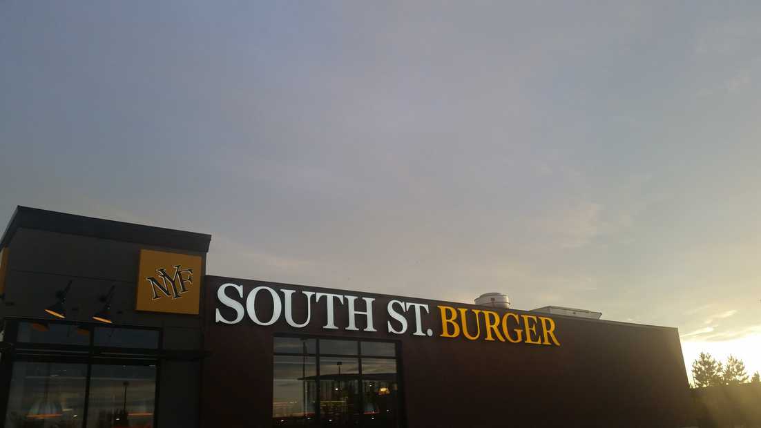 South St. Burger Edmonton review #yeg