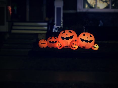 halloween-decorations-edmonton