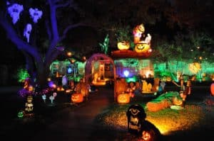 Haunted Houses & Halloween Decked Out Homes
