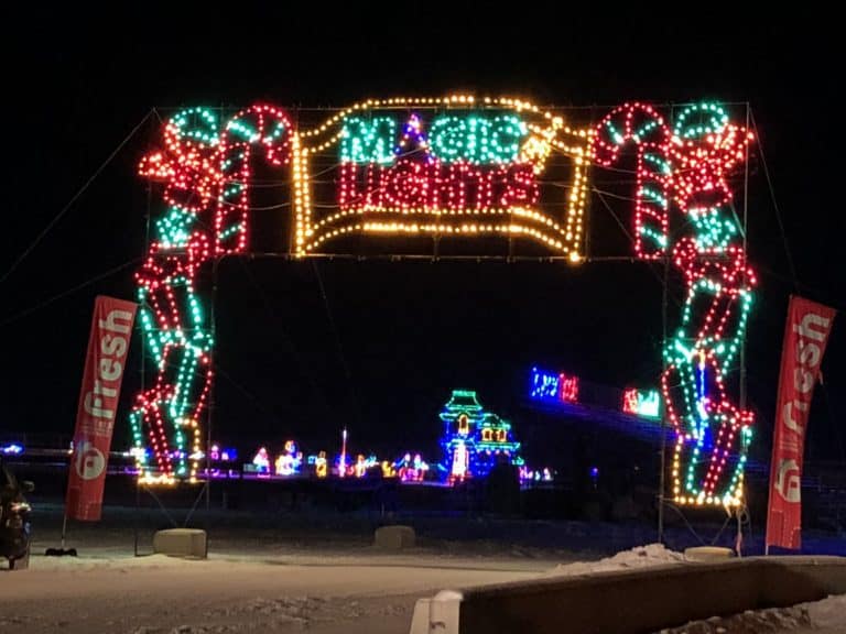 The Full List of Edmonton Area Christmas Light Displays & Events