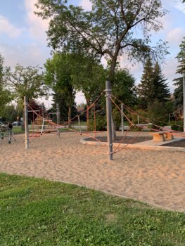 Awesome Playgrounds Around Edmonton 